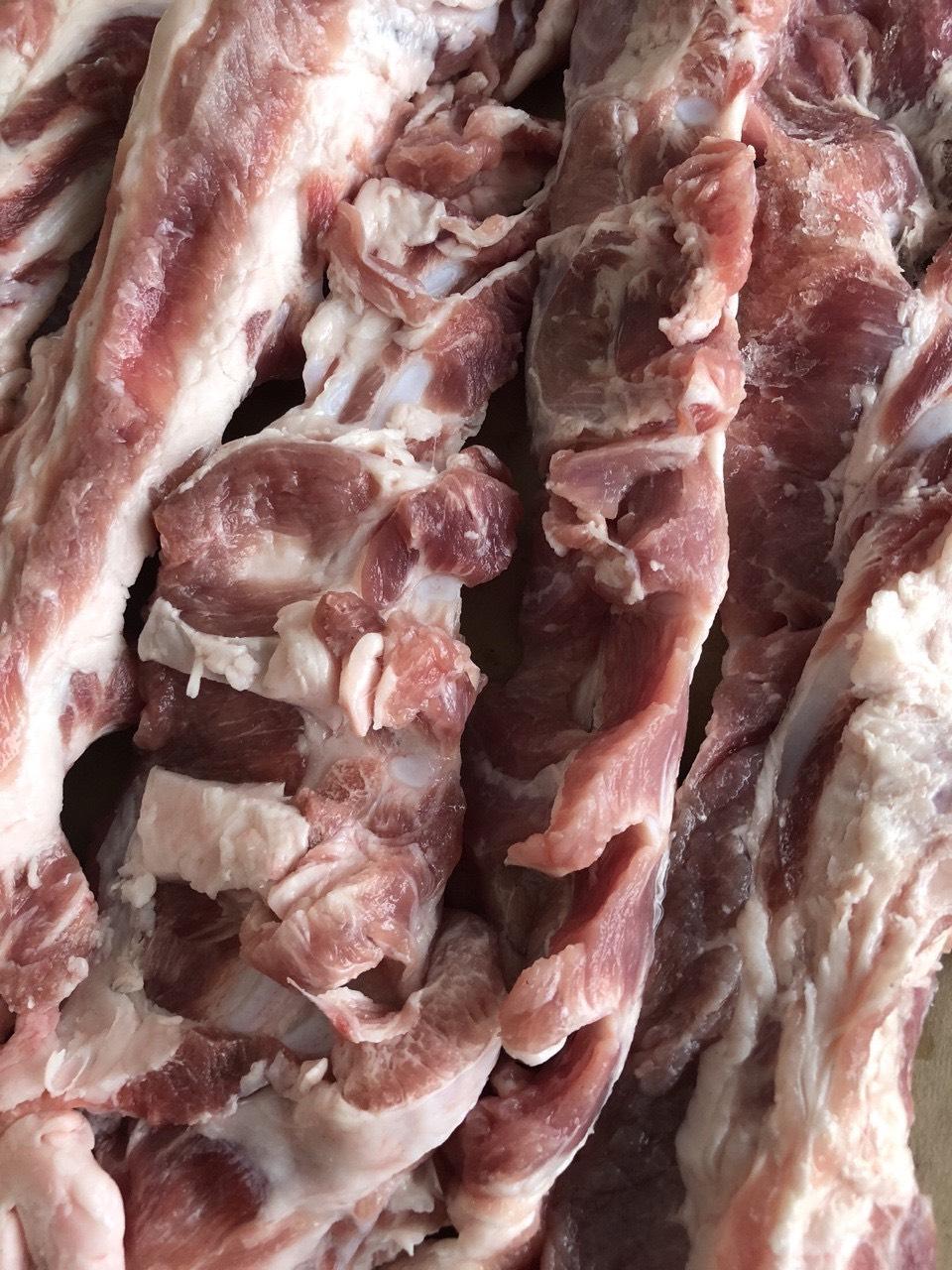 Tổng kho thịt heo đông lạnh Quận 3