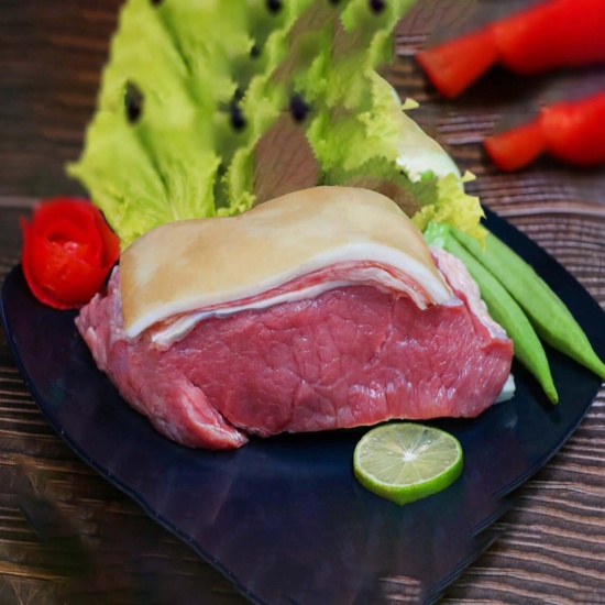 Thăn bê tươi có da