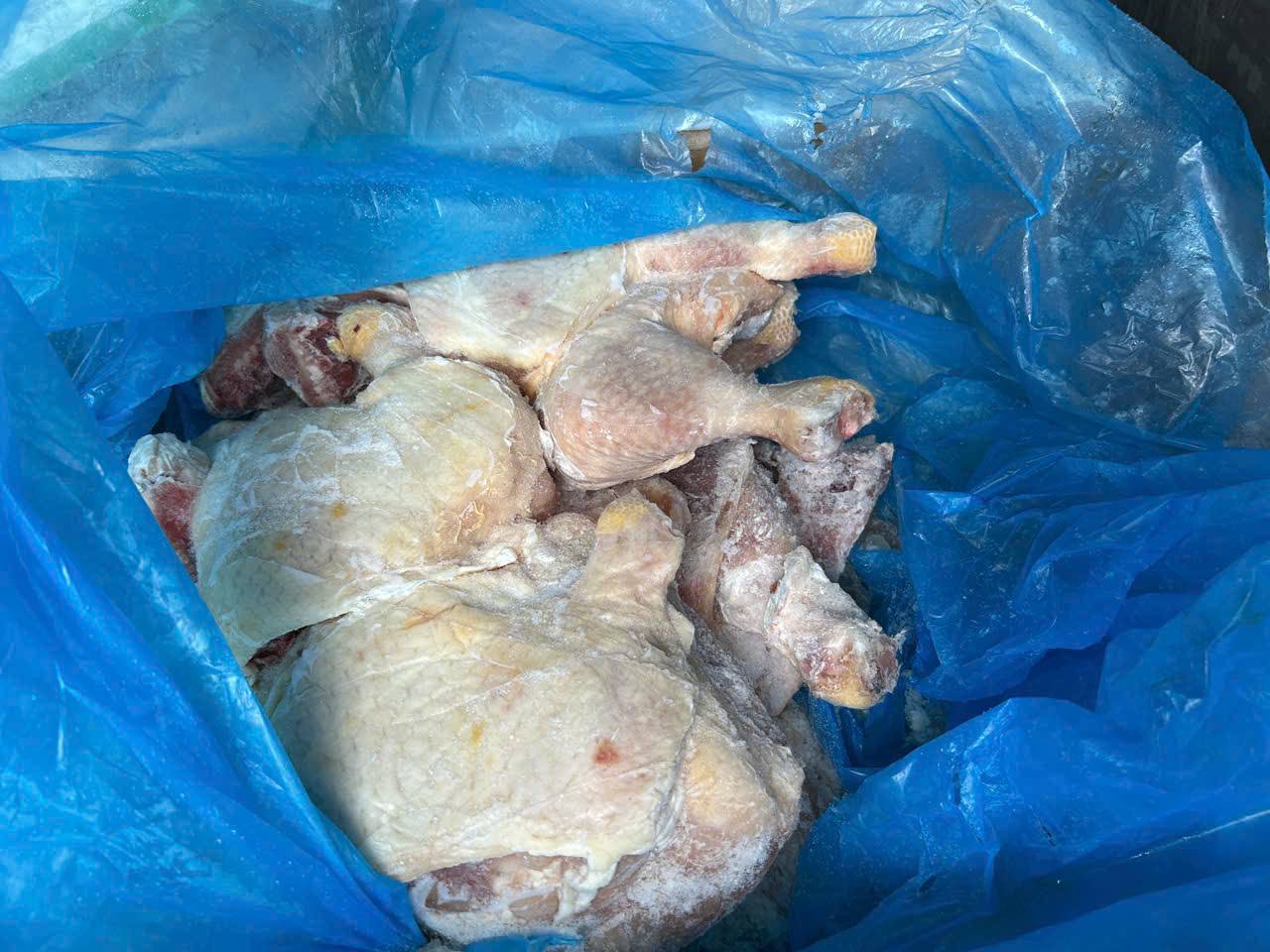 Đùi góc tư lớn gà KOCH