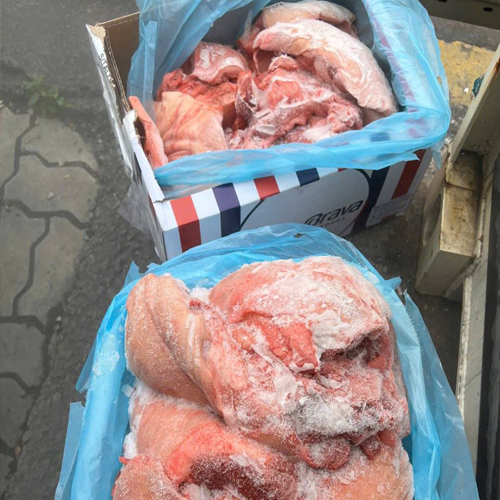 Nọng Heo Có Da Costa