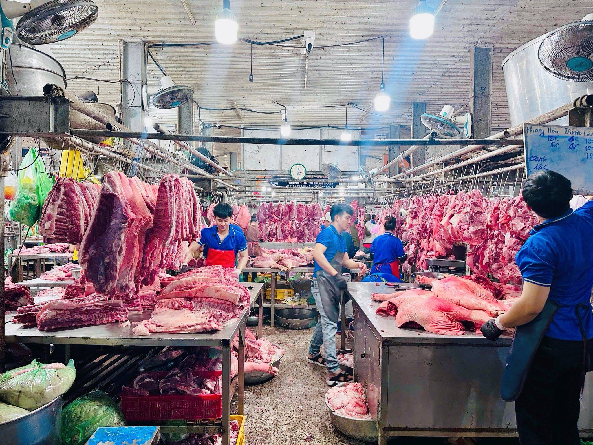 Giá Thịt Heo Hôm Nay Tại Chợ | Cập Nhật Mới Nhất Theo Ngày